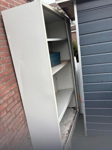 Stevige stalen kast 120cm breed voor werkplaats/schuur