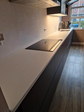 Gratis IKEA aanrechtblad met afwasbak (zonder kraan)