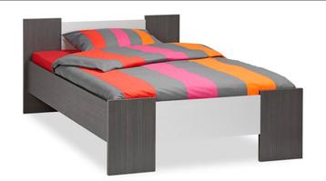 Bed 120 X 200 centimeter