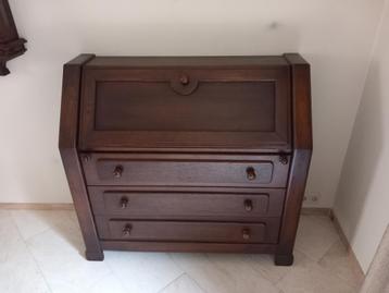 Secretaire