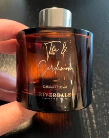 Riverdale geurstokjes houder