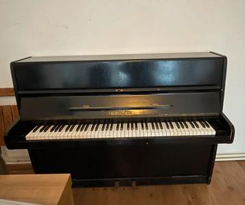 Mooie zwarte piano - goede staat!