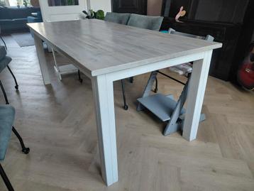 Eettafel white wash met witte poten 200x90