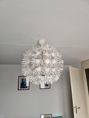 Ikea hanglamp met papieren sterren