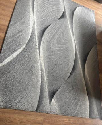 Grijs vloerkleed met modern patroon 160 x 230 GRATIS ophalen