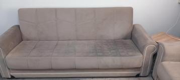 Bankstel met opbergruimte, uitvouwbaar tot slaapbank