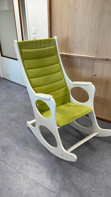 Schommelstoel gratis af te halen