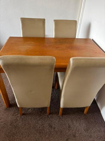 Gratis Eettafel uitschuifbaar