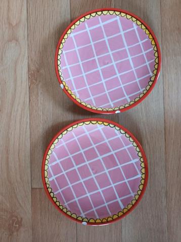 2 gratis blond bordjes kleine gebaksborden borden stukjes af