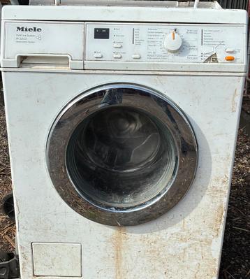 Wasmachine, defect, voor de knutselaar of oud ijzer