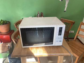 Combi-magnetron / oven