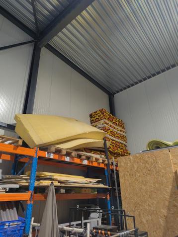 Partij schuimmatrassen. Gratis af te halen!!