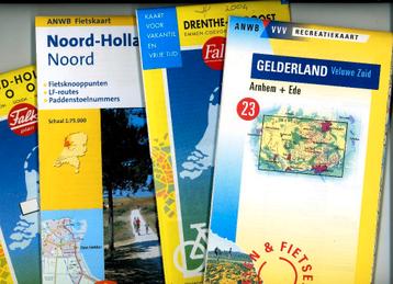 Diverse fiets en wandel en auto kaarten