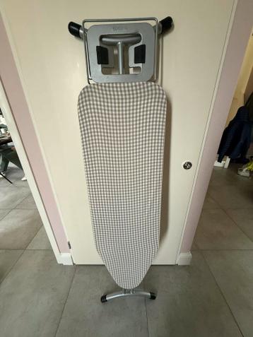 Brabantia Strijkplank B met houder