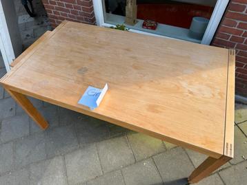 Beuken eettafel 160x84cm, uitschuifbaar tot 2 meter