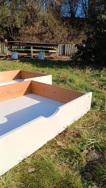 Handige bedlades op wieltjes - Opbergruimte onder bed