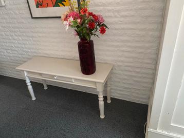 Gratis Lage witte sidetable met lade - 120x40x57 cm