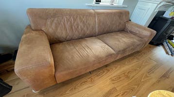 Comfortabele 3-zitsbank in bruin