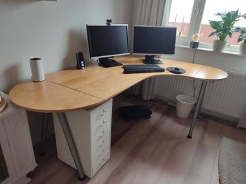 GRATIS: Ikea hoekbureau Galant
