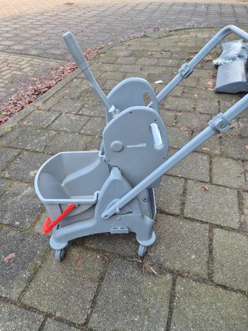 Schoonmaak trolley