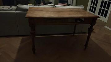 Massief houten bureau/tafel gratis