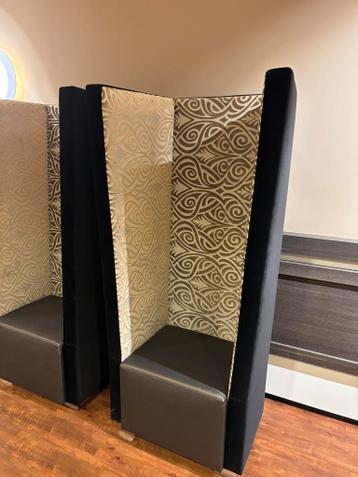 GRATIS Vier mooie stoelen - ideaal voor horeca of kantoor