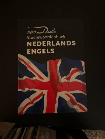 Van Dale Studiewoordenboek Nederlands-Engels & Engels-NL