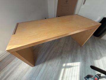 IKEA MALM bureau (werk- of knutseltafel)