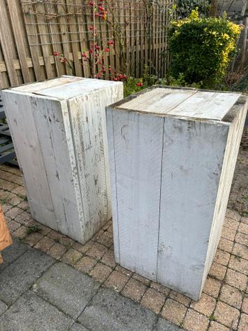 2 pilaren van steigerhout