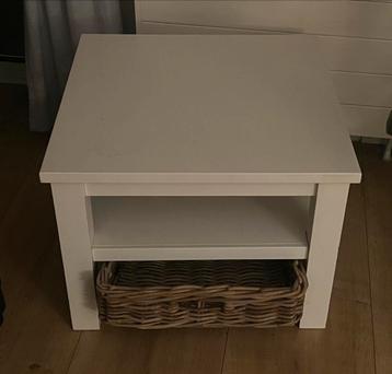 Salontafel bijzettafel met rotan mand (2 stuks)