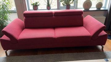 Mooie rode bank van Montel