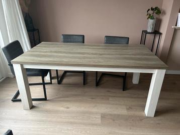 Gratis af te halen: eettafel 190 x 102 cm