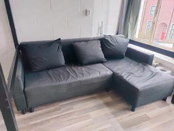 Slaapbank met opbergruimte