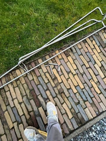 Uitschuifbare gordijnrails van Ikea - Gratis af te halen