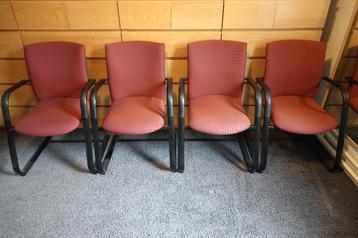 4 vergaderstoelen Haworth Comforto D5028