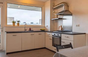 Keukenblok inclusief apparatuur per direct beschikbaar