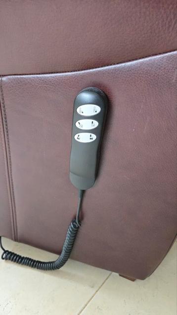 Gratis Relaxstoel rood/ bruin leder