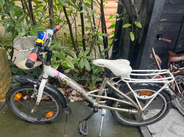 Loekie Foxy kinderfiets - 16 inch - met mandje