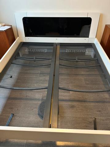 Gratis Auping bed 2x200x90 hand verstelbaar