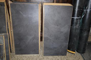 Klik-PVC zwarte natuursteen tegels 7 m2 op kurk, deels nieuw