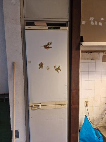 Gratis af te halen: 2x Koelkast met vriesvak in Vianen