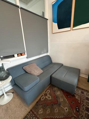 Zwevende bank Wave Palau, blauwe stof, moet opnieuw bekleed