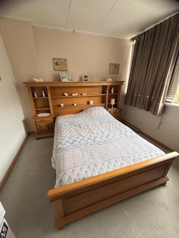 Gratis eiken bed met ombouw - Zelf demonteren/vervoeren