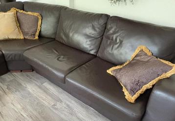 GRATIS: Nette leren bruine hoekbank (260x290 cm)