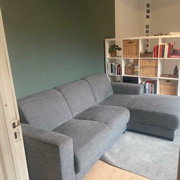 Grijze hoekbank - 158x238cm, 89cm diep