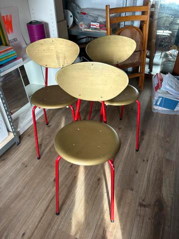 3 stoeltjes gratis af te halen