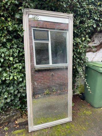 Grote spiegel met lijst - opknapper, ca. 2 meter hoog