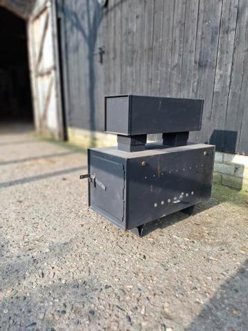 Zaterdag gratis Robuuste Buitenkachel - tuin of terras.