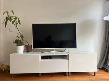 IKEA Besta TV meubel - gratis afhalen zondagochtend 15 maart