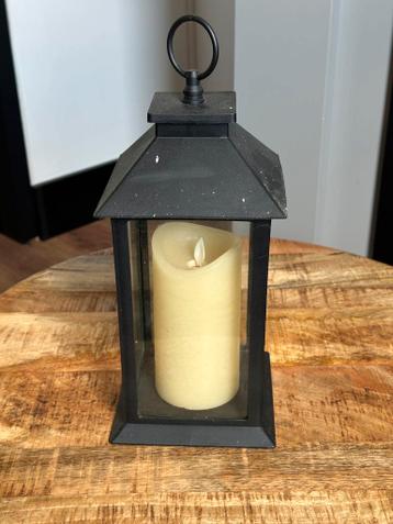 Lantaarn met nep kaars